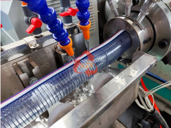 Cấu tạo và quy trình sản xuất ống nhựa mềm lõi thép 4 làm mát ống nhựa mềm lõi thép