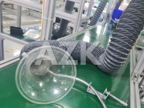 AZK cung cấp lắp đặt chụp và ống hút khói cho công ty 3 chụp hút khói và ống dẫn