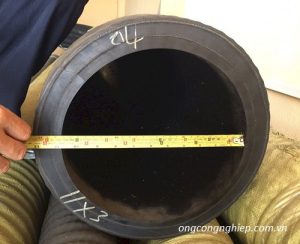 giá ống cao su hút cát